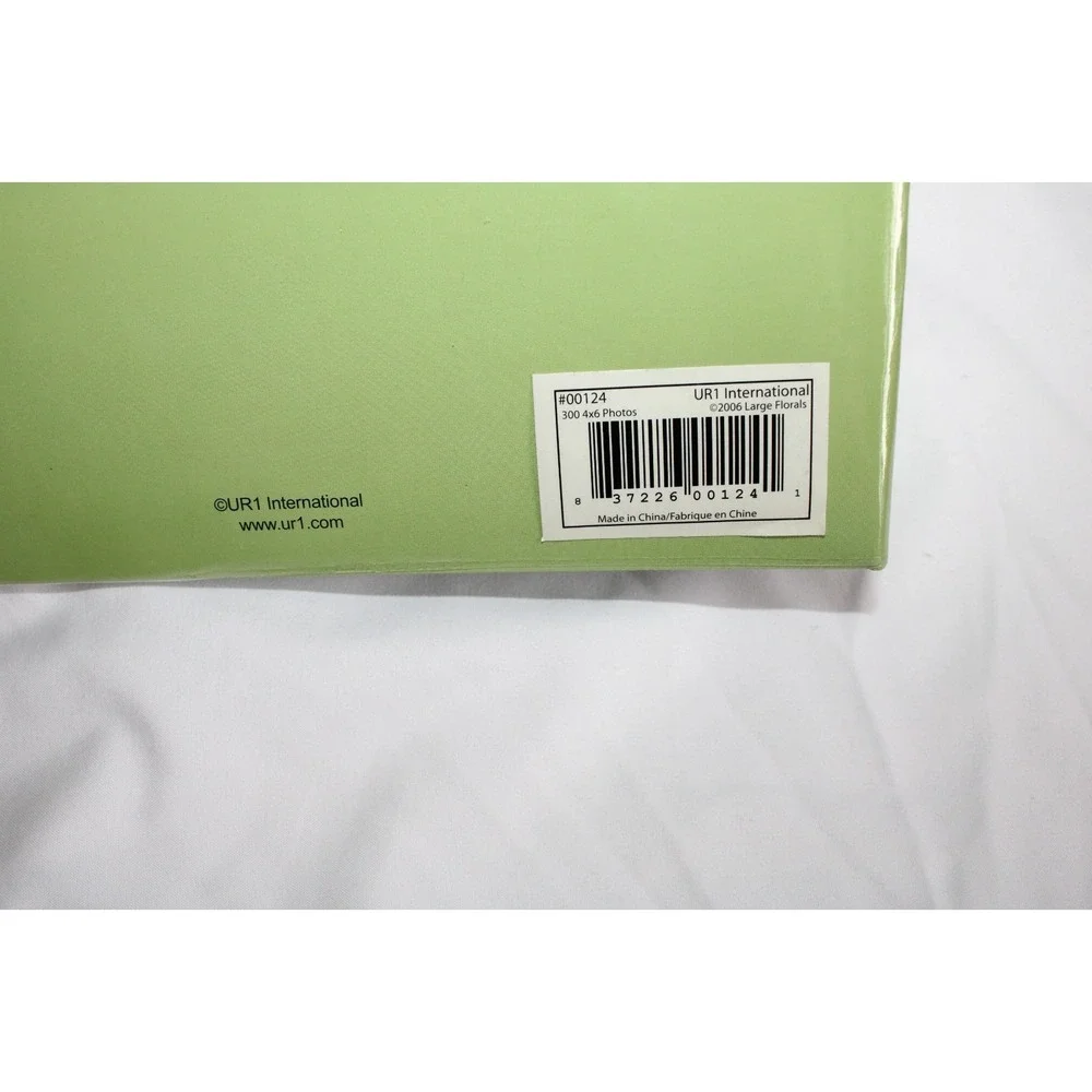 Vintage Pocket Photo Album 300 (4 x 6) Pictures w Writing Area Floral Green NEW